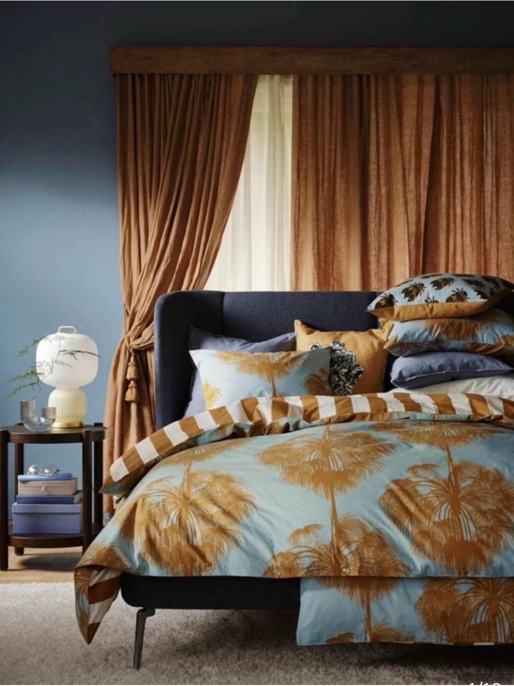 Lux Palm Print Duvet Cover Set in Sky Blue and Tan plus 4 pillow cases